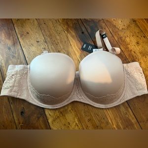 NWT Torrid Push Up Strapless Bra, 46C